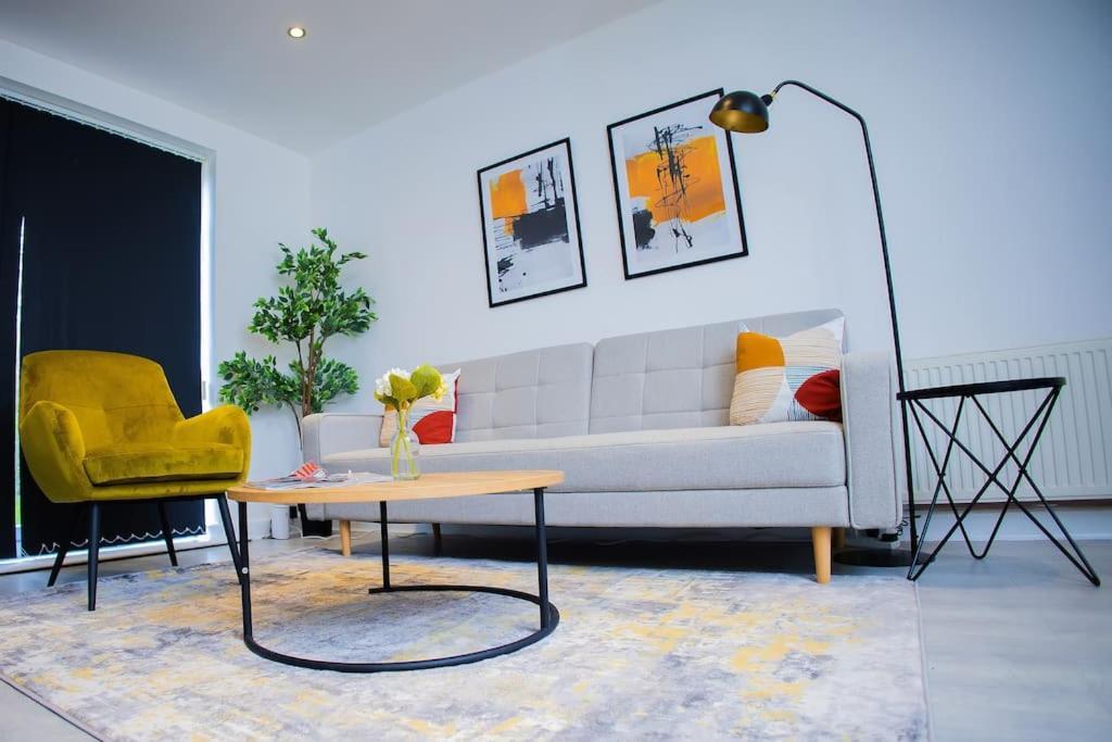 Isinmi Home - Close To Mcr City Манчестер Экстерьер фото
